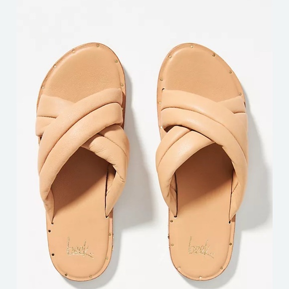 Beek Women's Beige Slide Sandals - Picture 2 of 5